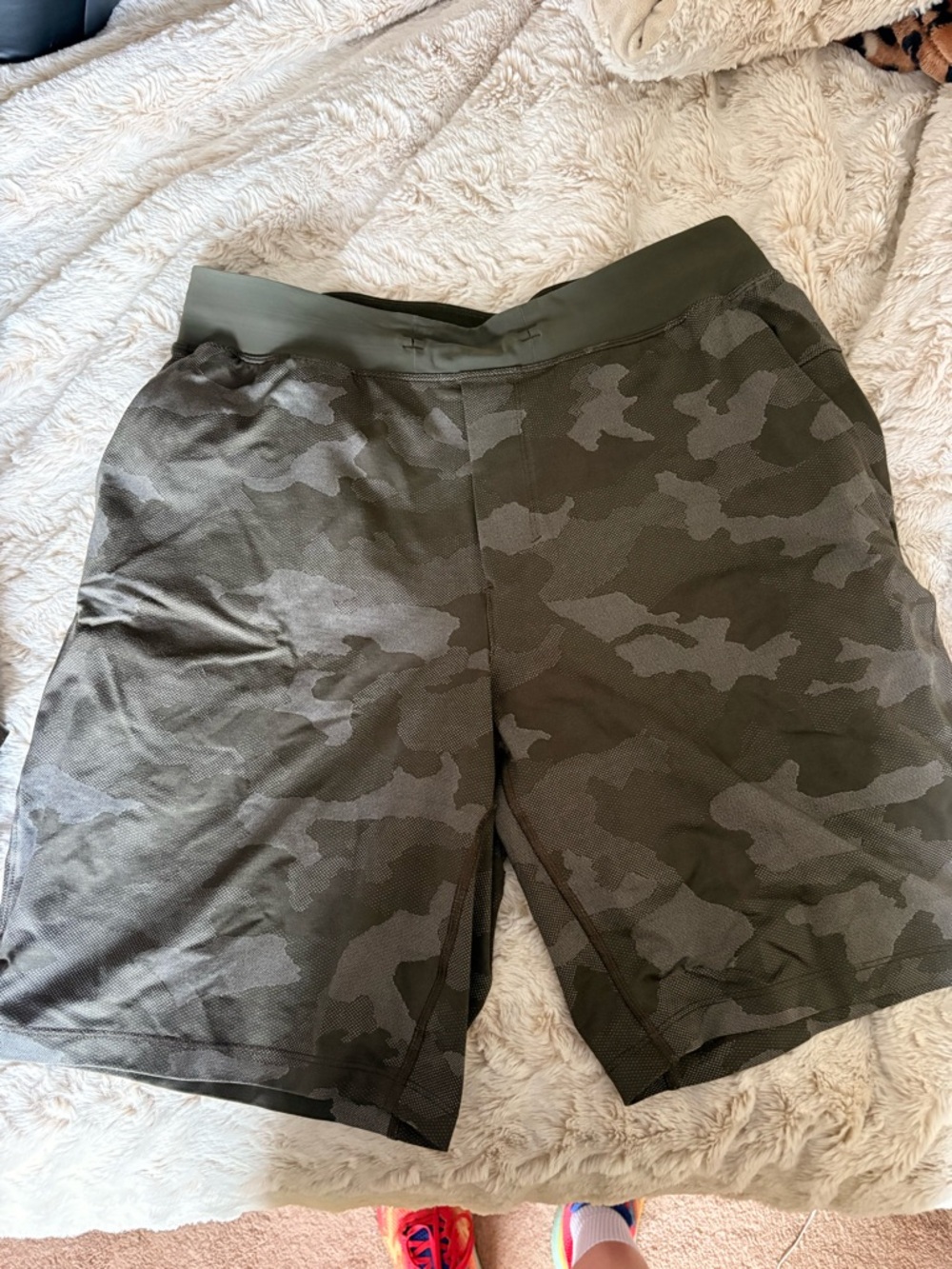 Men's Lululemon T.H.E. Short- Linerless 9”Camo